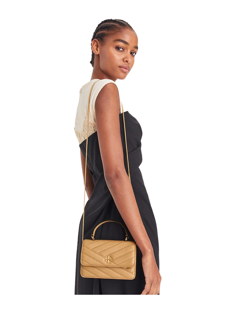on-model-Tory_Burch-Kira-Chevron-Mini-Top-Handle-Chain-Wallet-Desert-Dune