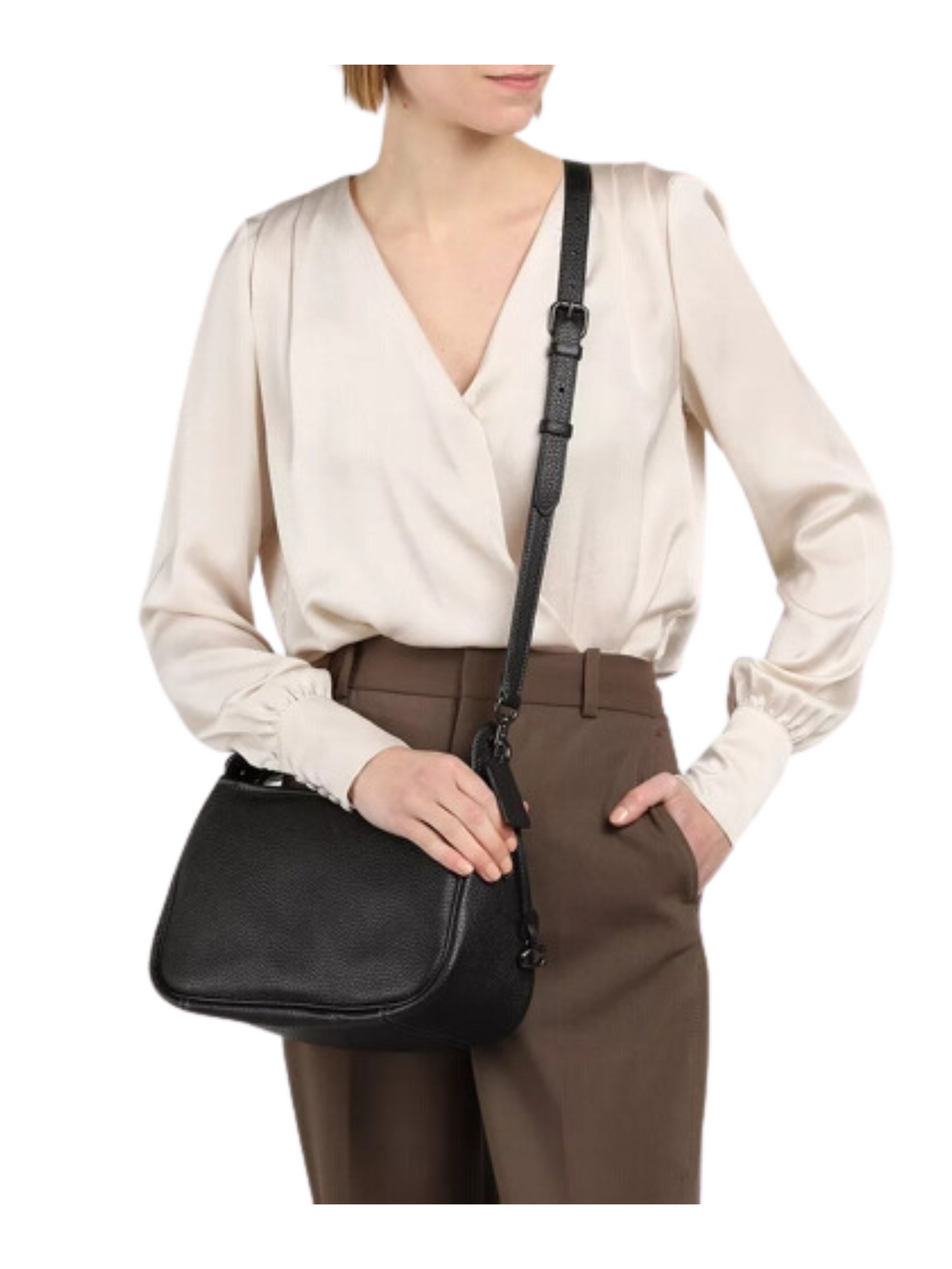 on-model1-Coach-Sutton-Crossbody-Bag-Black