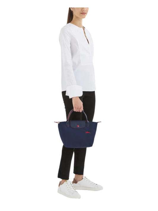 on-model1-Longchamp-Le-Pliage-Club-Small-Top-Handle-Bag-NavyWEBP