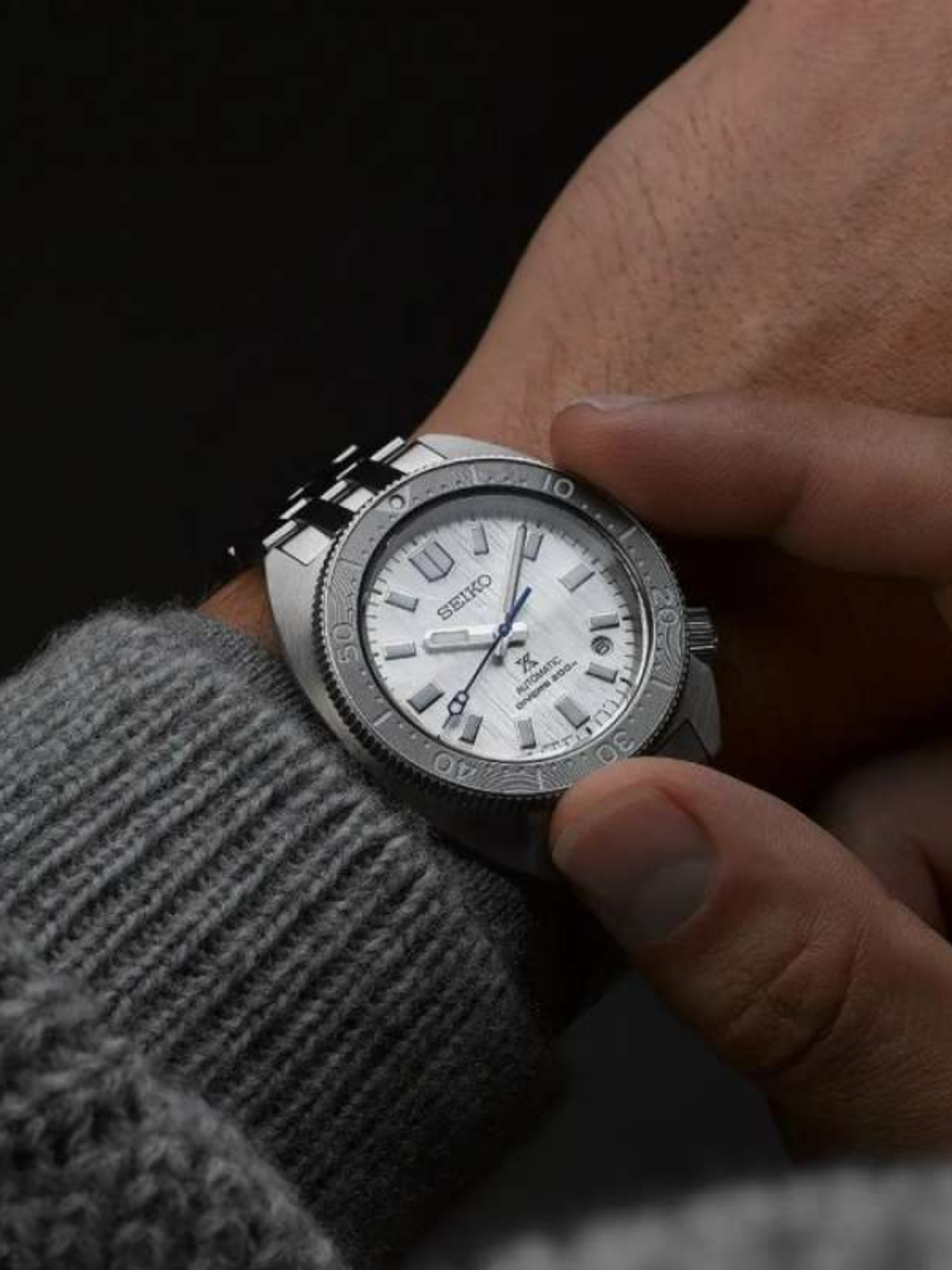 on-model2-Seiko-Prospex-Sea-Watchmaking-110th-Anniversary-Save-the-Ocean-Limited-Edition-Watch-Silver