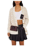 on-modell-Coach-Poppy-Crossbody-With-Card-Case-In-Signature-Canvas-Oxblood-Multi