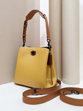 on-produk-Coach-Willow-Bucket-Bag-In-Colorblock-Flax-Multi