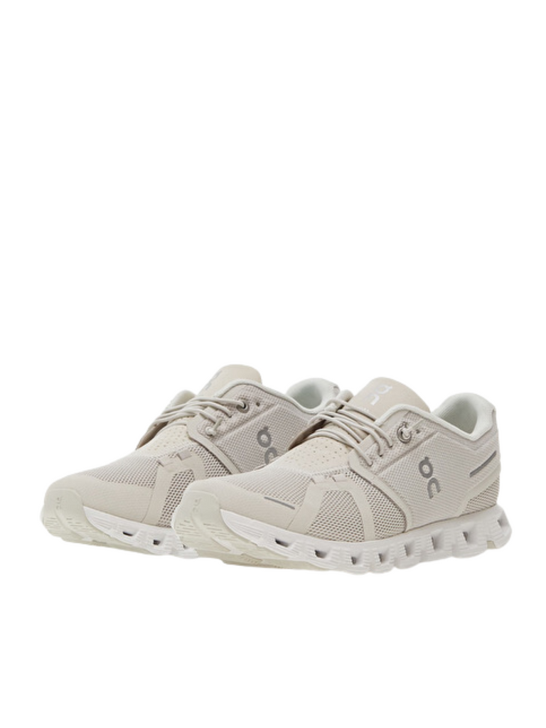 on-produk-On-Running-Cloud-5-Women_s-Shoes-Pearl-White
