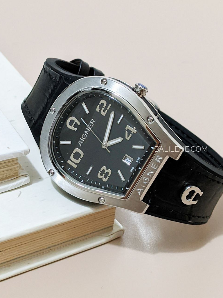 on-produk3-Aigner-Roma-Black-Dial-Leather-Strap-Watch
