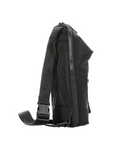 tampak-samping-Tumi-Tahoe-Bozeman-Sling-Bag-Black