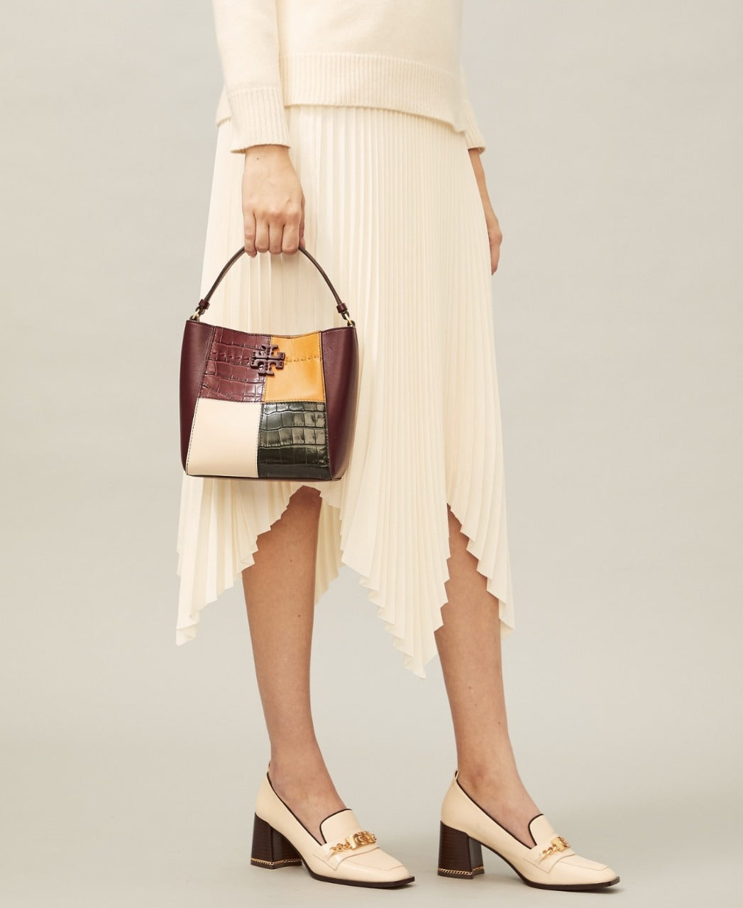 Tory Burch 74636 McGraw Embossed Colorblok Small Bucket Bag Claret