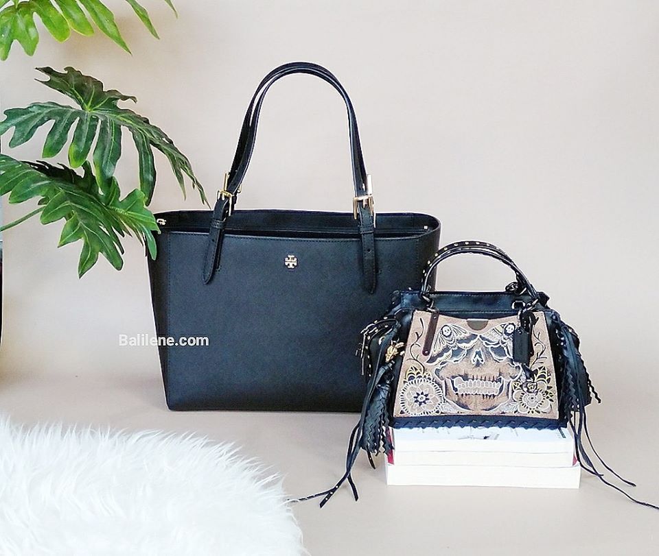 Tory Burch 49127 Emerson Small Buckle Tote Black