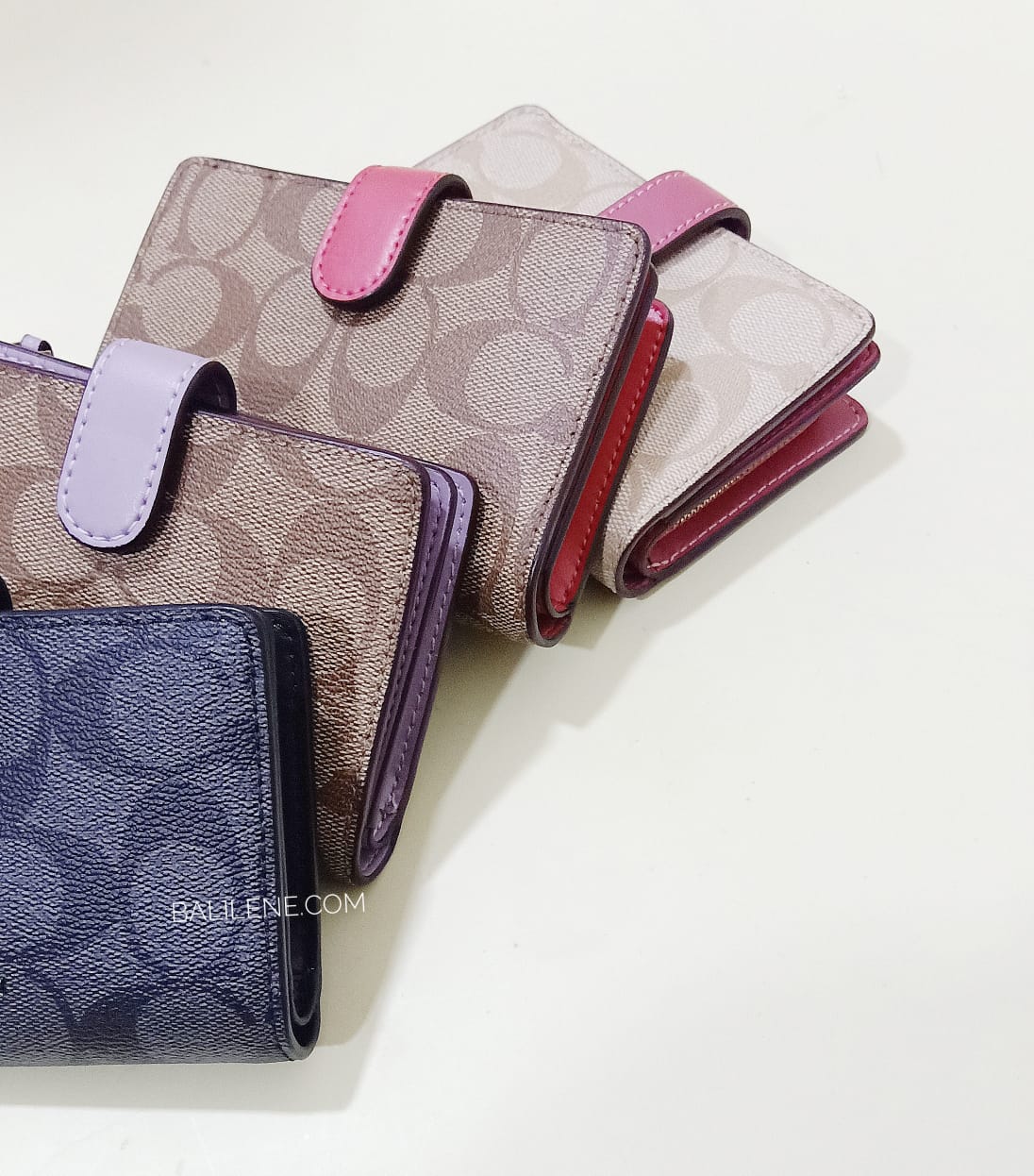 Coach 23553 Corner Medium Zip signature Khaki Poppy
