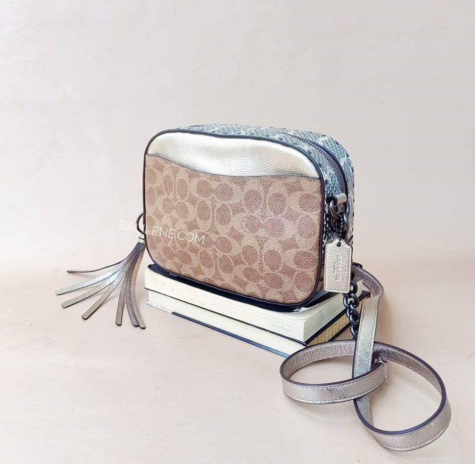 Coach F39684 Camera Bag Signature Rivets Tan Platinum