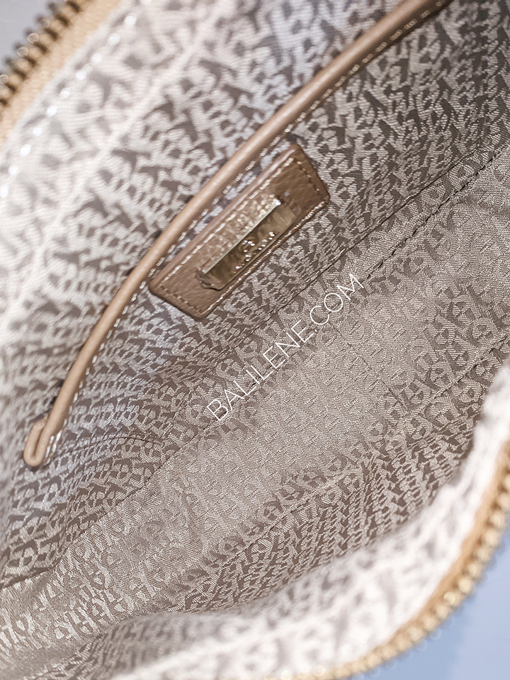    Aigner-132136-00-0724-Ivy-Crossbody-Bag-Small-Beige-Balilene-detail-dalam
