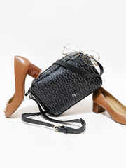 Aigner 132280 50-0002 Logo Crossover Bag Black