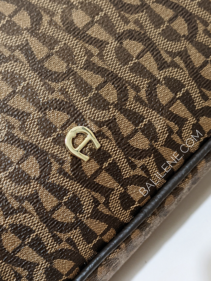 Aigner 133279 50-0060 Logo Crossover Bag Fango