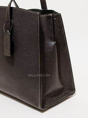 Coach-25137-Charlie-Carryall-Crossbody-Bag-Black-Oxblood-Balilene-detail-samping