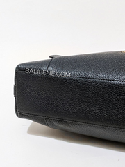 Coach-34312-Scout-Hobo-Bag-Black-Balilene-detail-bawah