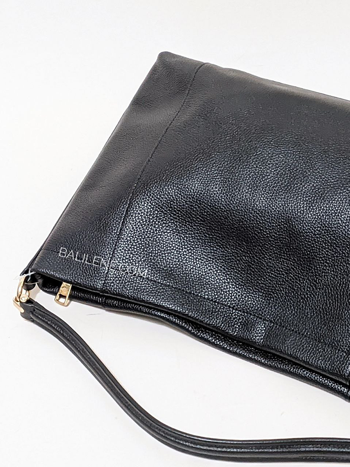    Coach-34312-Scout-Hobo-Bag-Black-Balilene-detail-belakang