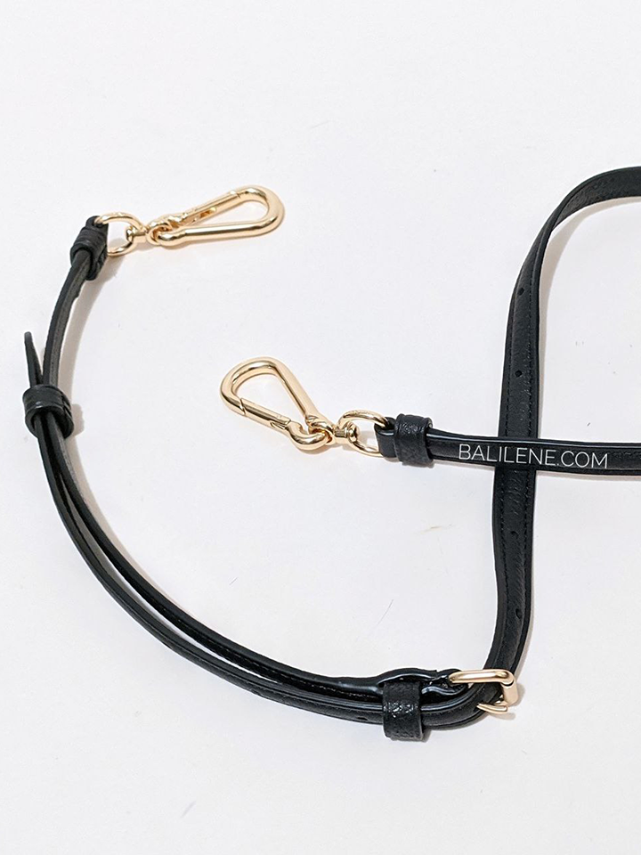    Coach-34312-Scout-Hobo-Bag-Black-Balilene-detail-strap