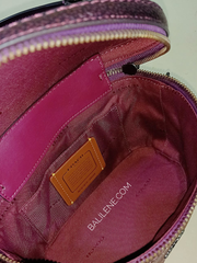 Coach-38590-Trail-Metallic-Berry-Balilene-detail-dalam