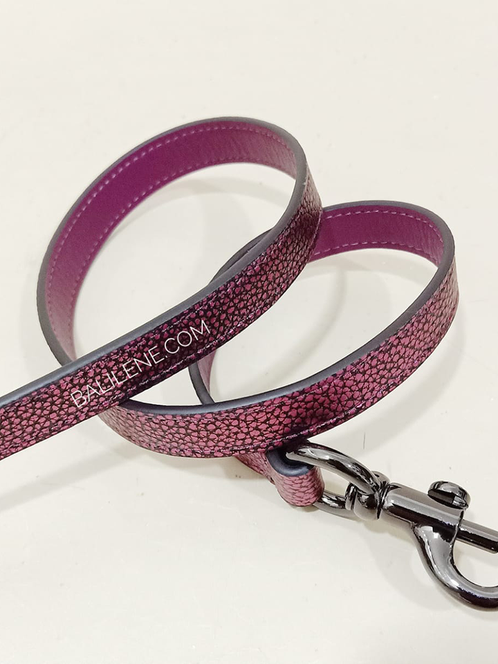       Coach-38590-Trail-Metallic-Berry-Balilene-strap