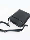 Coach-4011-Houston-Flight-Bag-Gunmetal-Black-Balilene-detail-belakang