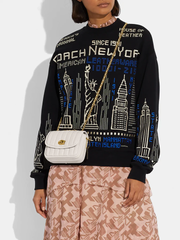 Coach-4870-Madison-Shoulder-Bag-16-With-Quilting-Chalk-Balilene-onmodel