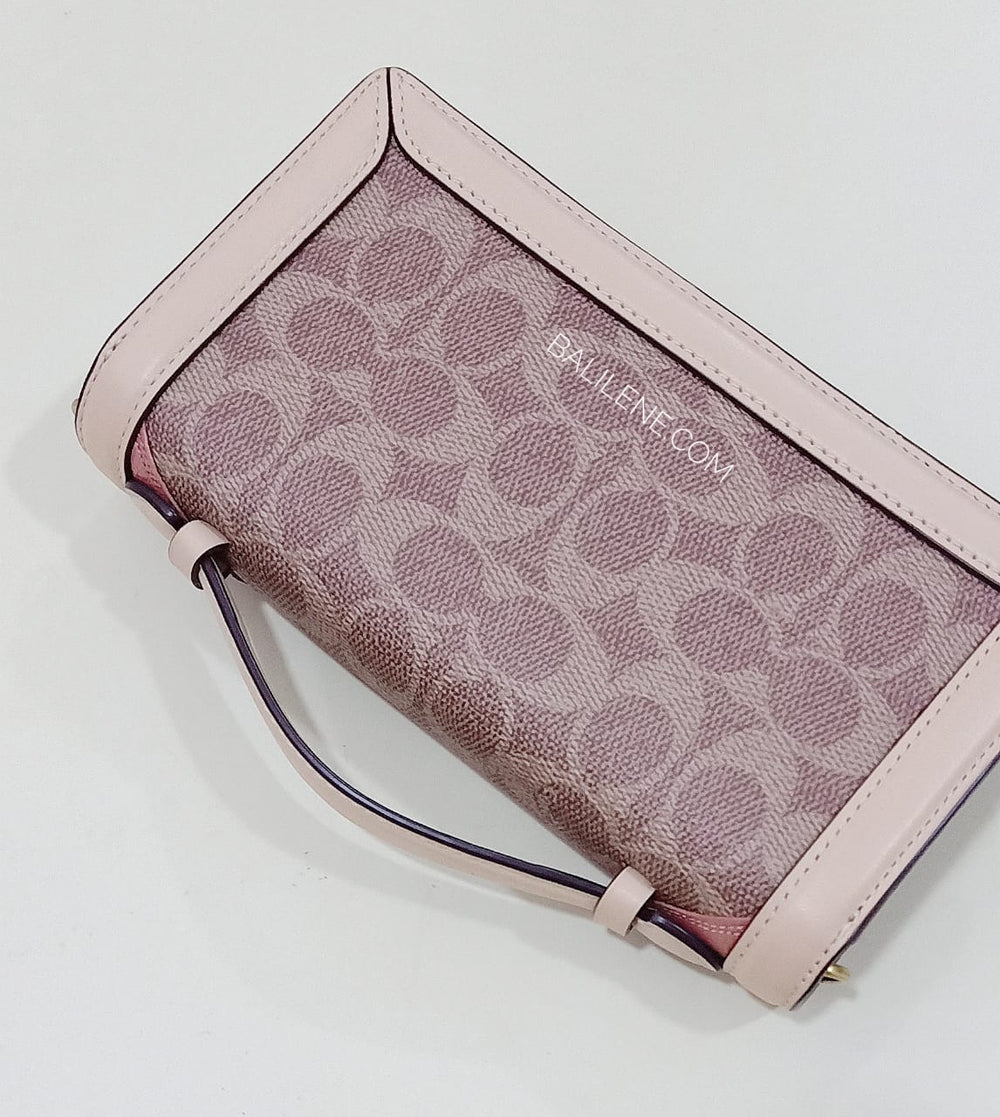 Coach-71483-Riley-Chain-Clutch-Sig-With-Wave-Patchwork-detail-belakang