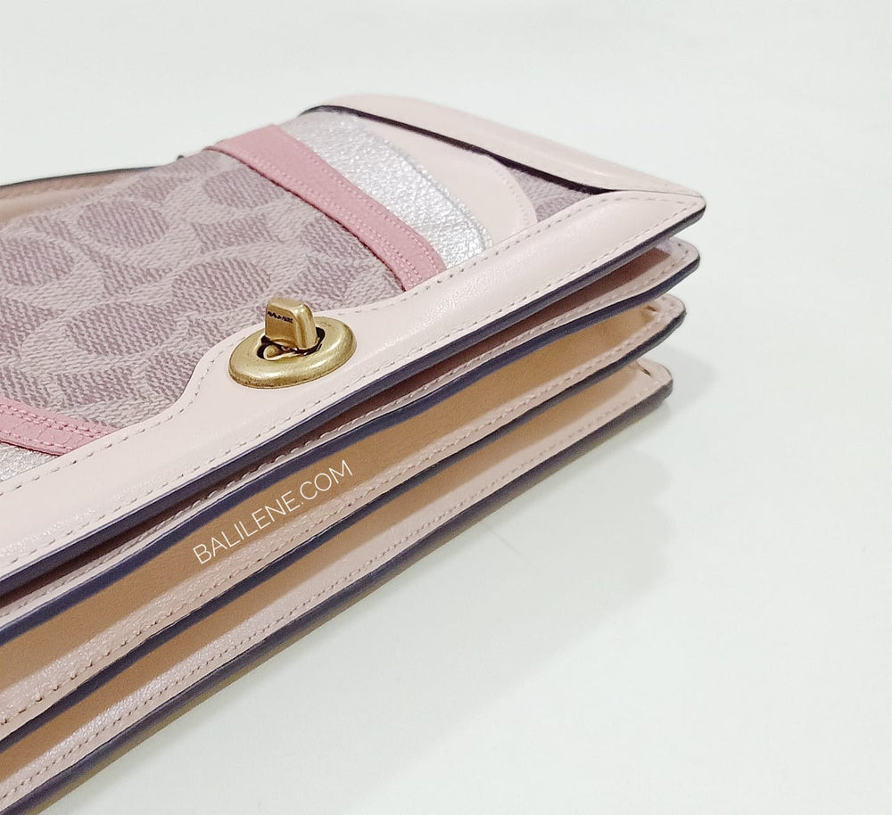 Coach-71483-Riley-Chain-Clutch-Sig-With-Wave-Patchwork-detail