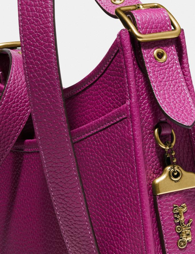 Coach 89125 Emery 21 Hibiscus