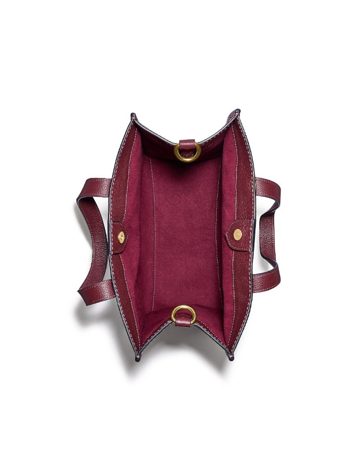    Coach-89143-Field-Tote-With-Horse-And-Carriage-Print-Oxblood-Cranberry-Balilene-dalam