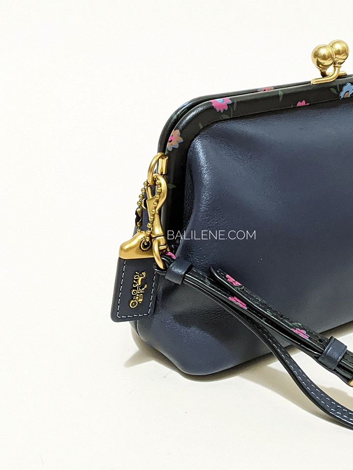 Coach 901 Kisslock Clutch With Blocked Floral Print Navy/Black Multi