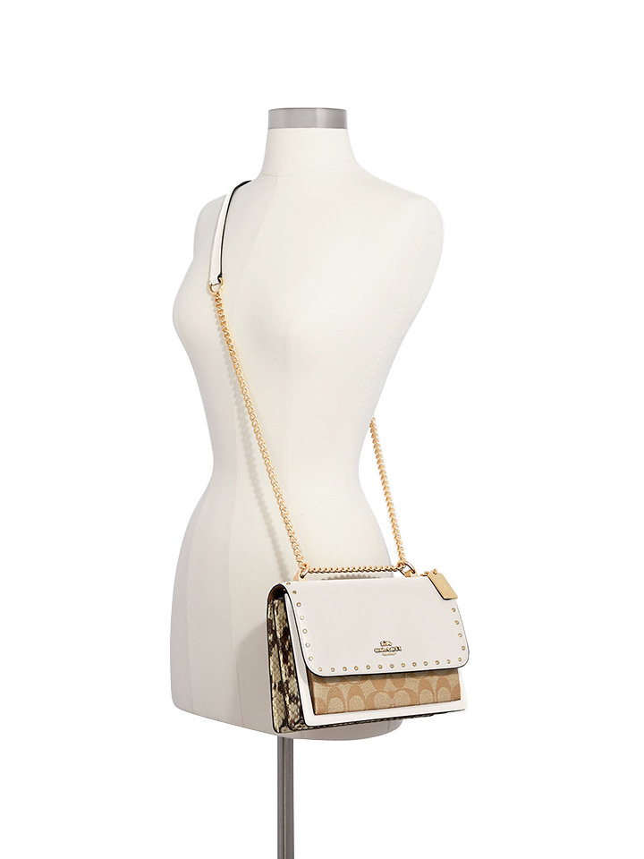    Coach-90400-Klare-Crossbody-In-Signature-Canvas-With-Rivets-Light-Khaki-Multi-Balilene-onmodel
