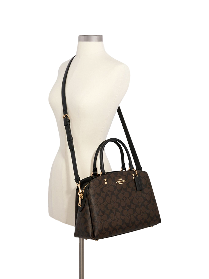 Coach-91495-Lillie-Carryall-In-Signature-Canvas-Brown-Black-Balilene-onmodel