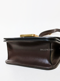    Coach-Alie-Shoulder-Bag-18-In-Signature-Jacquard-With-Snakeskin-Detail-Oak-Maple-Balilene-detail-bawah