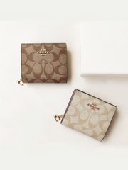 Coach C3309 Snap Wallet In Signature Canvas Light Khaki Bubblegum