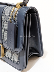 Coach-C3760-Alie-Shoulder-Bag-18-In-Signature-Jacquard-With-Snakeskin-Detail-Navy-Balilene-detail-samping