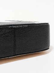 Coach-C7234-Disney-Mickey-Mouse-X-Keith-Haring-Serena-Satchel-Chalk-Multi-Balilene-detail-bawah