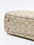 Coach-C8148-Cammie-Chain-Tote-In-Signature-Canvas-Light-Khaki-Chalk-Balilene-detail-bawah