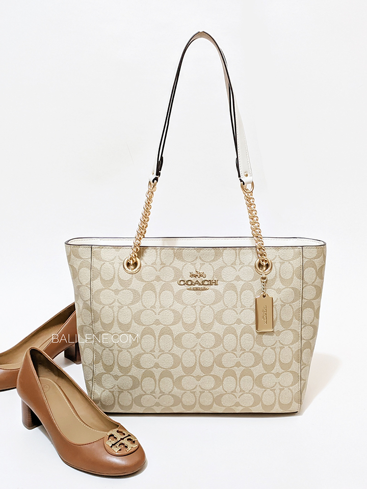 Coach-C8148-Cammie-Chain-Tote-In-Signature-Canvas-Light-Khaki-Chalk-Balilene-detail-depan1