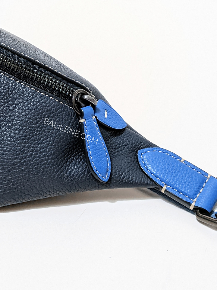 Coach-C8509-Charter-Belt-Bag-7-With-Walt-Disney-World-Motif-Midnight-Navy-Balilene-detail-samping