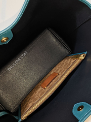     Coach-Day-Tote-Pebble-Leather-True-Blue-Balilene-detail-dalam