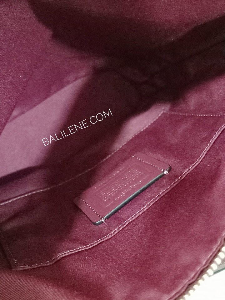 Coach-F88878-Small-Paxton-Duffle-Gold-Metallic-Wine-Balilene-dalam1