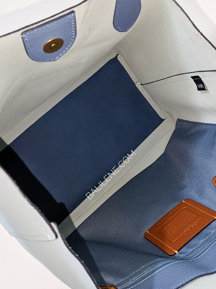 Coach-Kia-Tote-In-Colorblock-Aqua-Multi-Balilene-detail-dalam