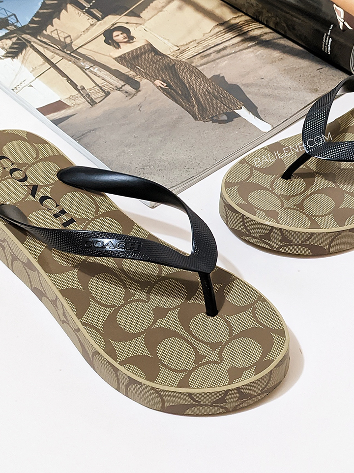 Coach Lynn Flip Flop Khaki/Black