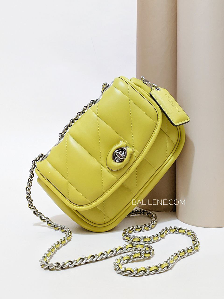 Coach-Pillow-Madison-Shoulder-Bag-18-With-Quilting-Keylime-Balilene-detail-depan