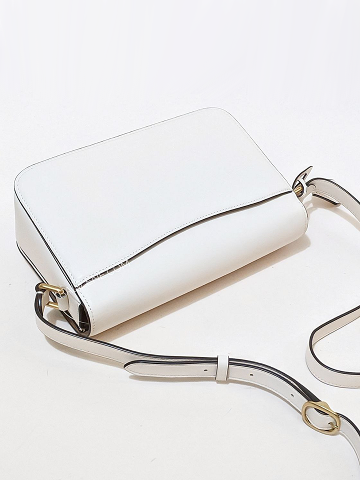 Coach-Studio-Shoulder-Bag-Chalk-Balilene-detail-belakang