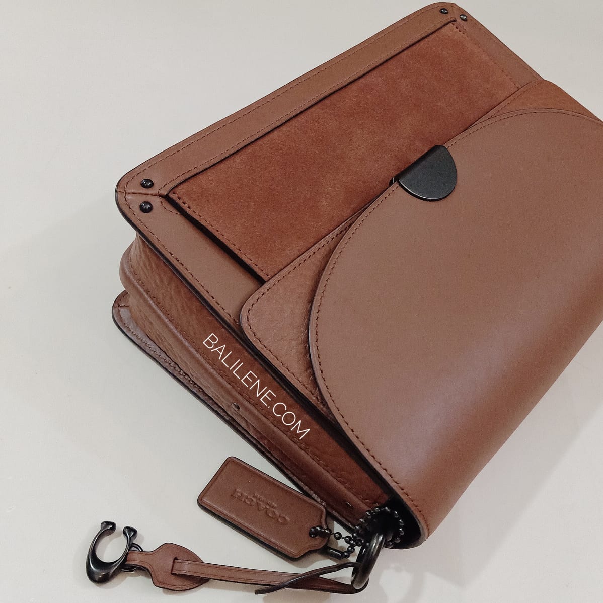 Coach 73547 Dreamer Shoulder Bag Saddle