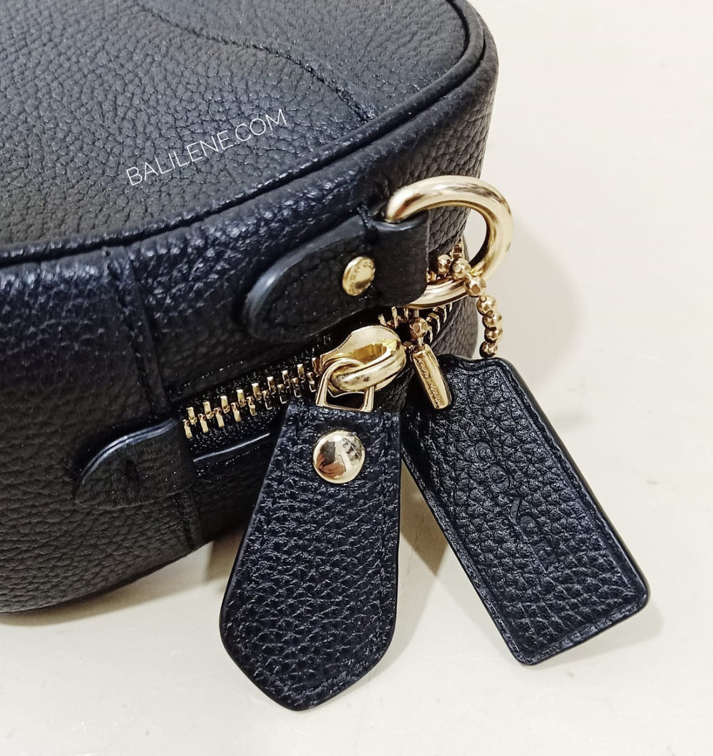 detail-Coach-88210-Camera-Bag-Black