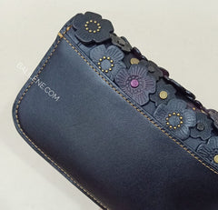 Coach F23536 Small Tea Rose Wristlet Black Old Clutch Bag