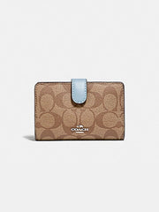 Coach F23553 Medium Corner Signature Khaki Pale Blue