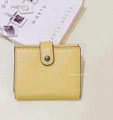 Coach F27100 Small Wallet Trifold Sunflower