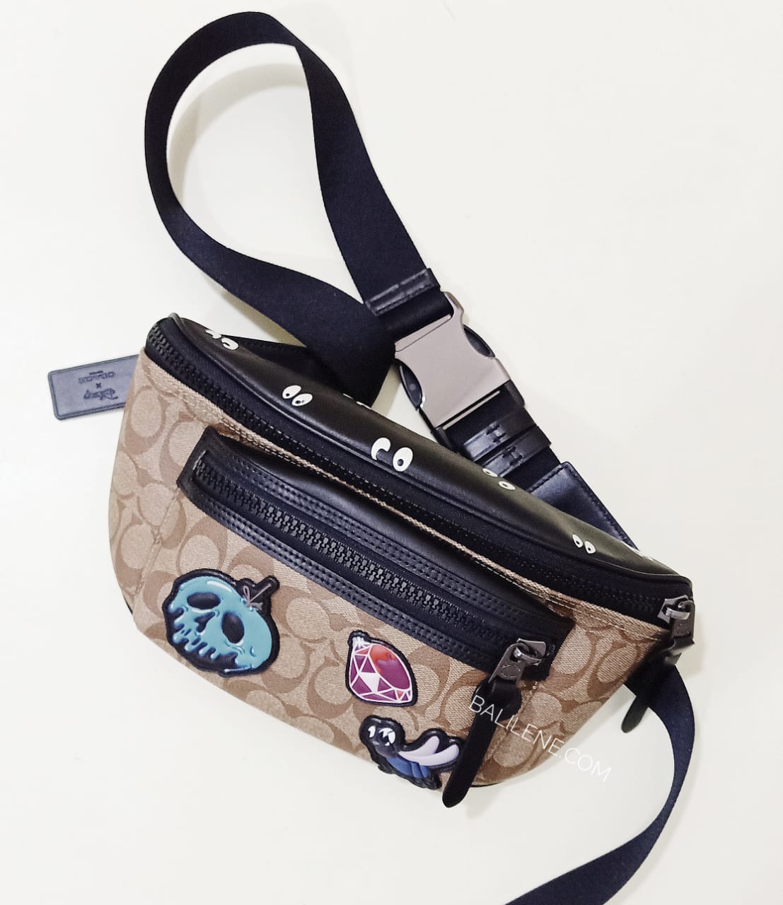 Coach F72952 Terrain Disney Belt Bag In Signature Canvas With Snow White Patches Tan